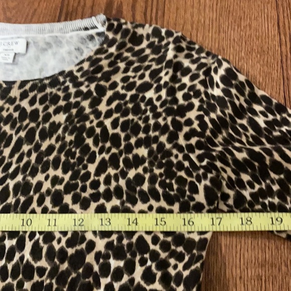 J CREW leopard 100% cotton women’s teddie lightweight sweater. Size XS - Picture 5 of 7